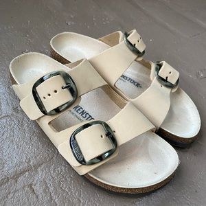 Size 9 Birkenstock Sandals- Arizona Big Buckle